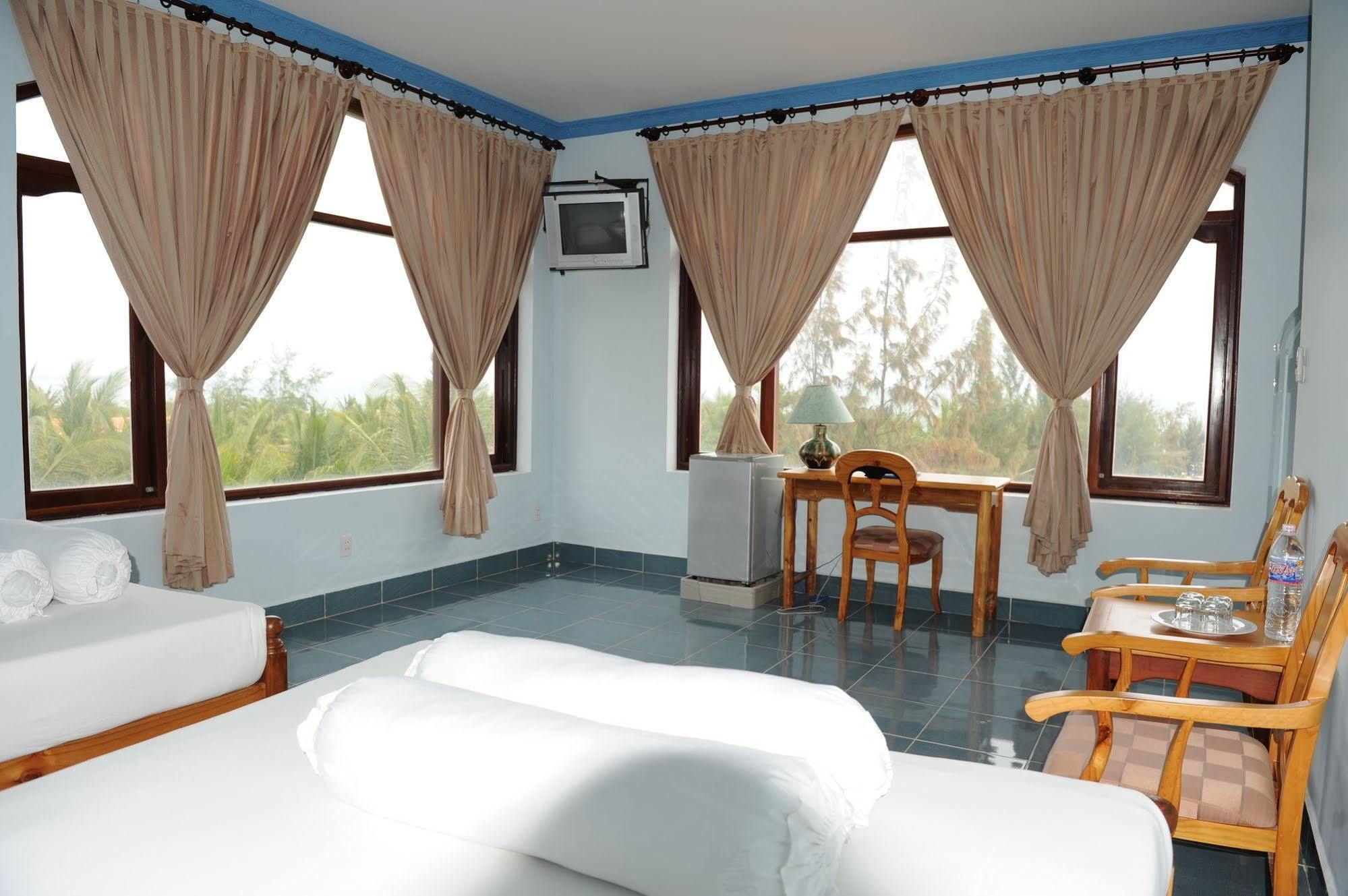Vinh Suong Seaside Hotel And Resort Phan Thiet Exterior photo