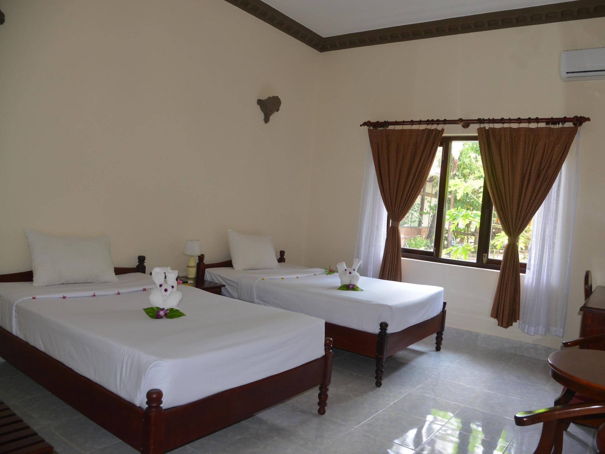 Vinh Suong Seaside Hotel And Resort Phan Thiet Exterior photo
