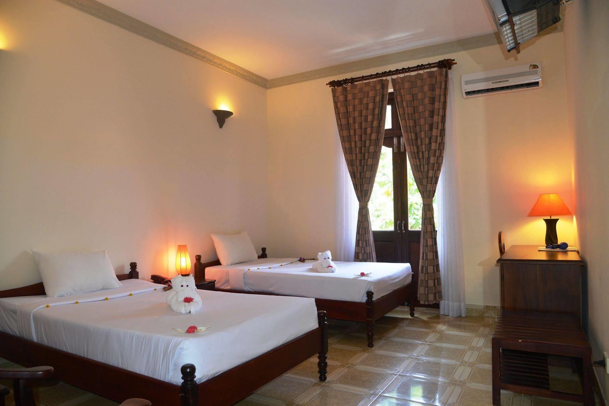 Vinh Suong Seaside Hotel And Resort Phan Thiet Exterior photo