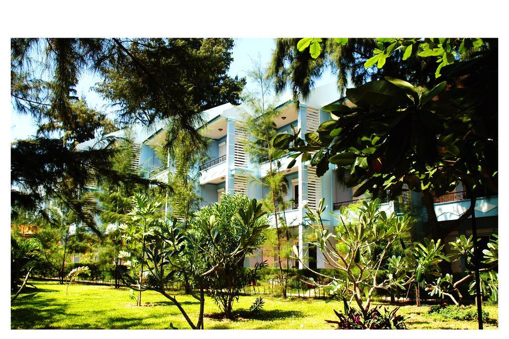 Vinh Suong Seaside Hotel And Resort Phan Thiet Exterior photo